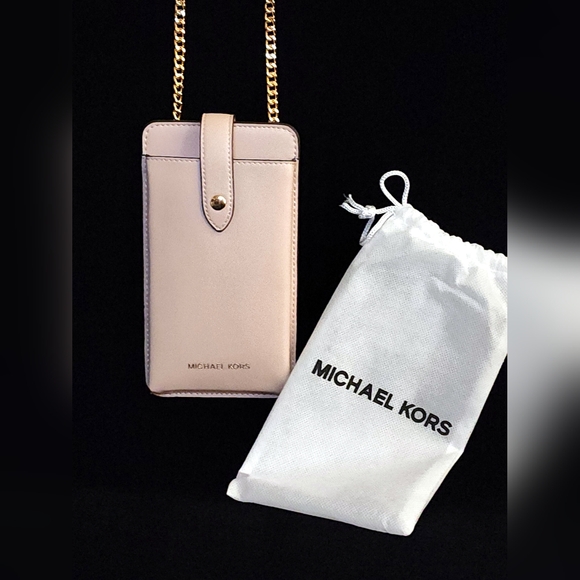 BN Michael Kors Cross Body & Smart phone carrier SOFT leather bag w/chain straps - Picture 5 of 11